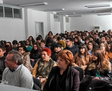 Ученици от Английската стартират "Младият Пловдив чете"